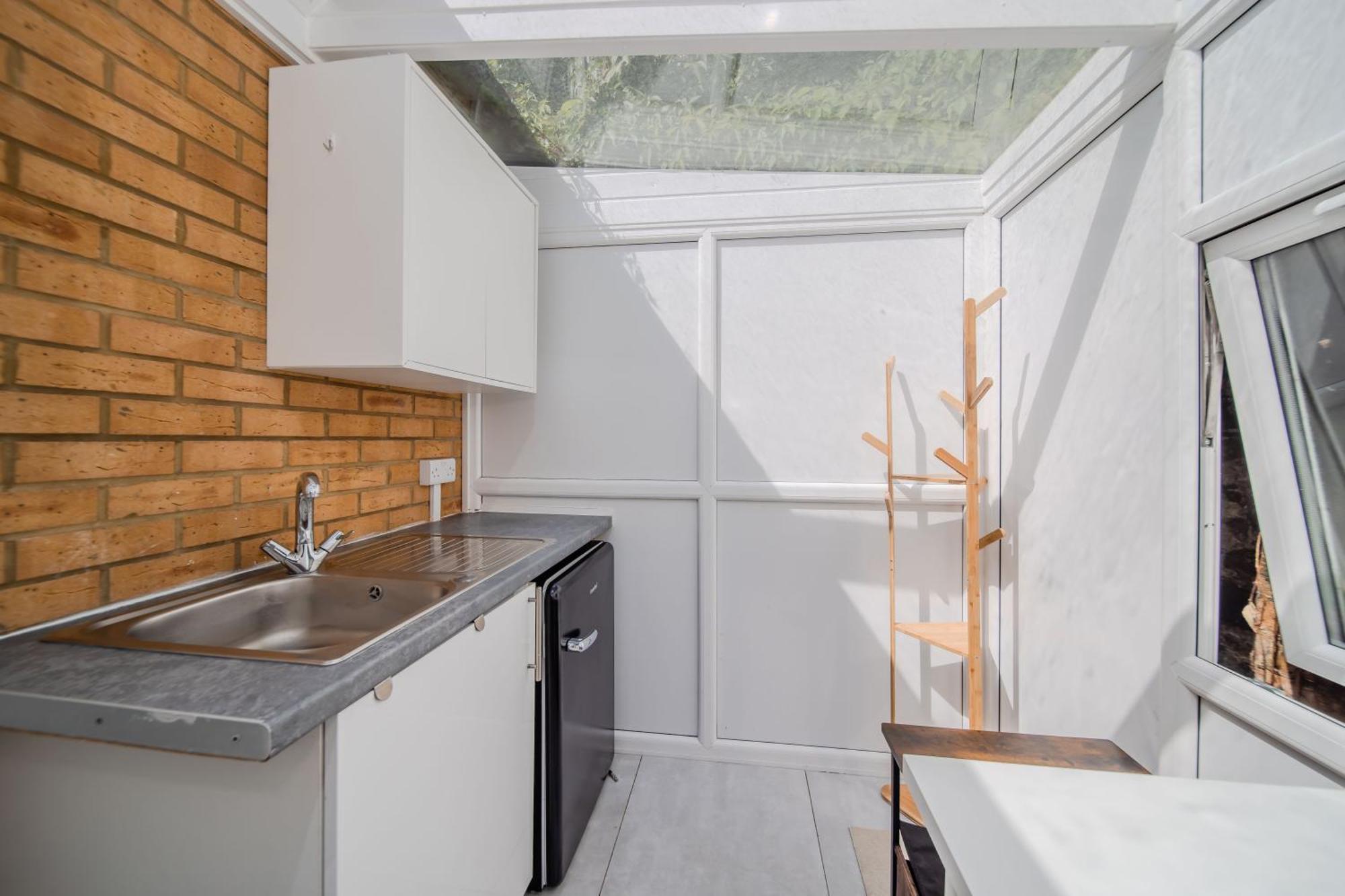Отель Harmonynest Parkview Elegance Лондон Экстерьер фото