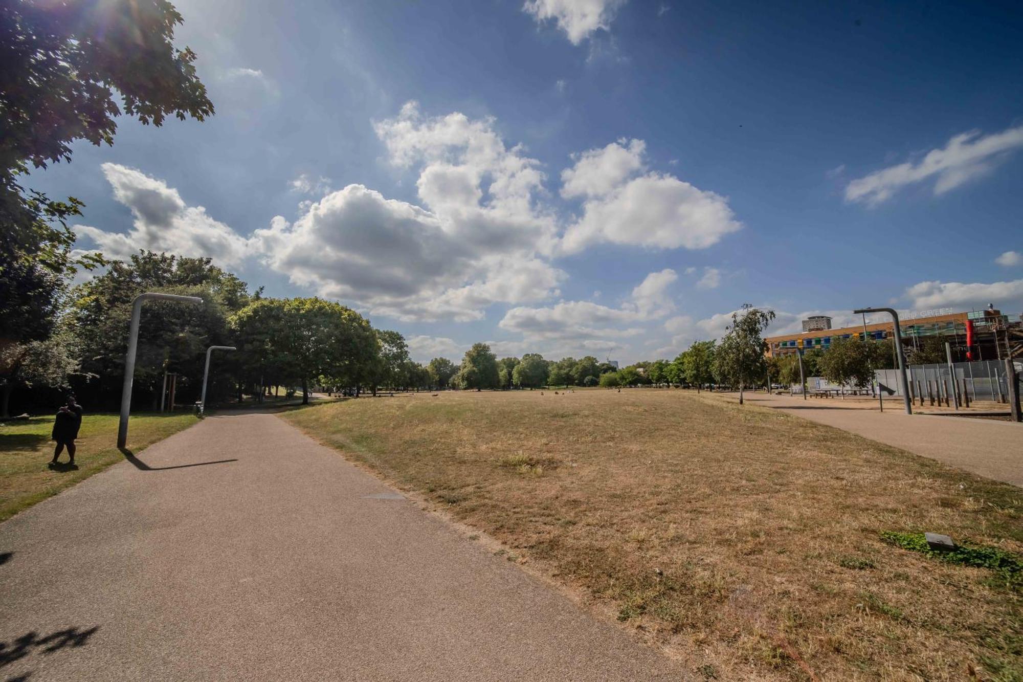 Отель Harmonynest Parkview Elegance Лондон Экстерьер фото