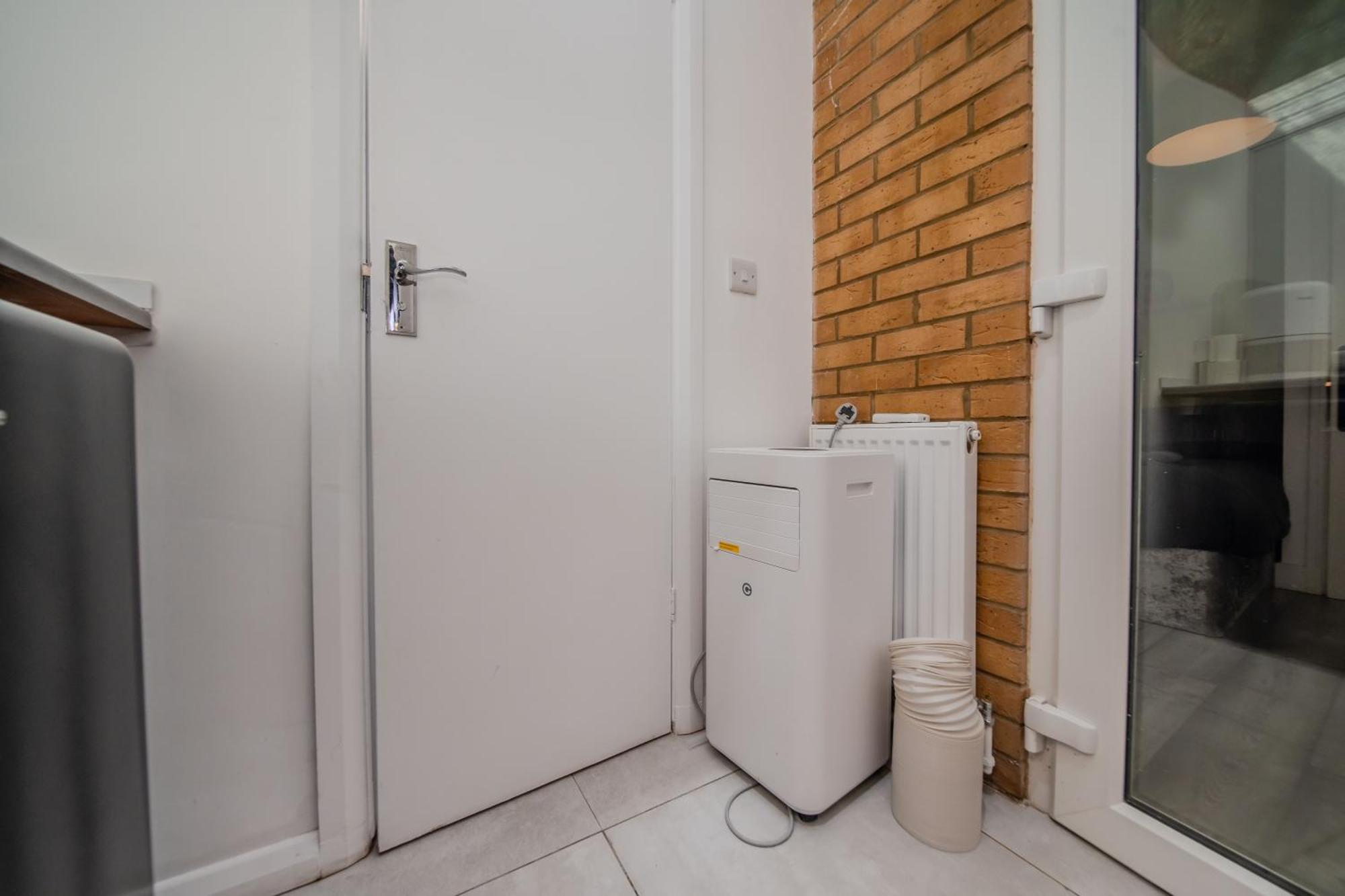 Отель Harmonynest Parkview Elegance Лондон Экстерьер фото